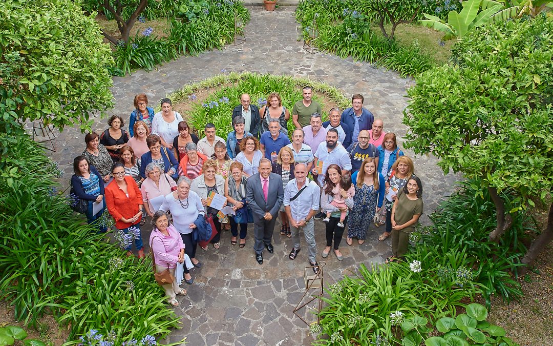 El Cabildo de Tenerife forma con éxito a 240 artesanos en gestión y promoción de sus oficios
